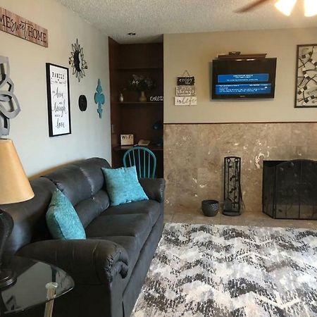 Anchorage Uptown Suites المظهر الخارجي الصورة