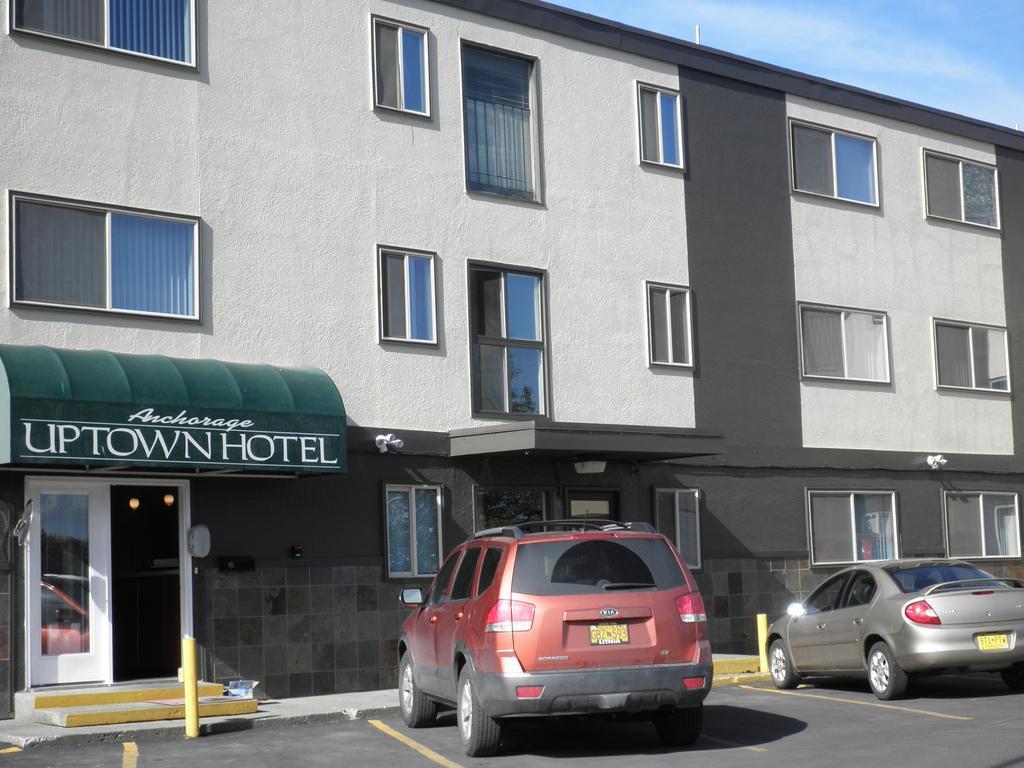 Anchorage Uptown Suites المظهر الخارجي الصورة
