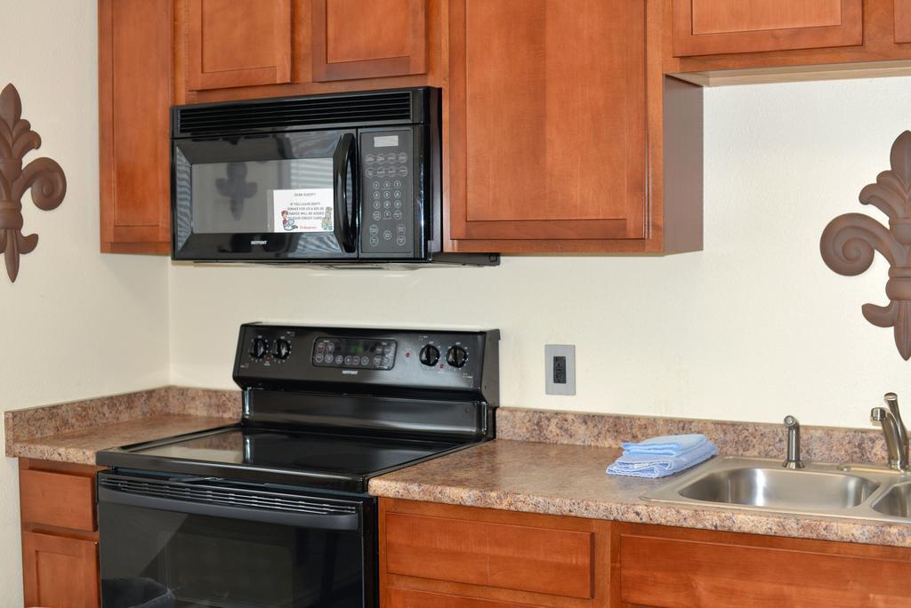 Anchorage Uptown Suites المظهر الخارجي الصورة
