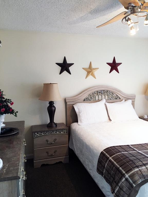 Anchorage Uptown Suites المظهر الخارجي الصورة