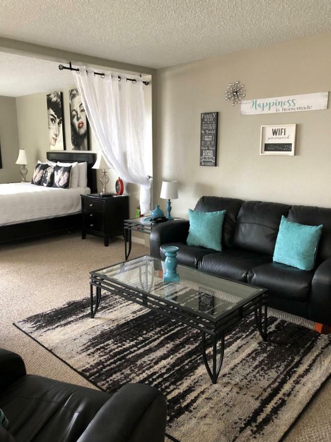 Anchorage Uptown Suites المظهر الخارجي الصورة