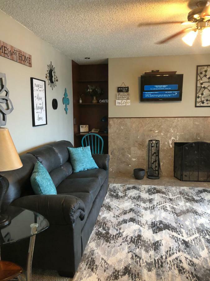 Anchorage Uptown Suites المظهر الخارجي الصورة
