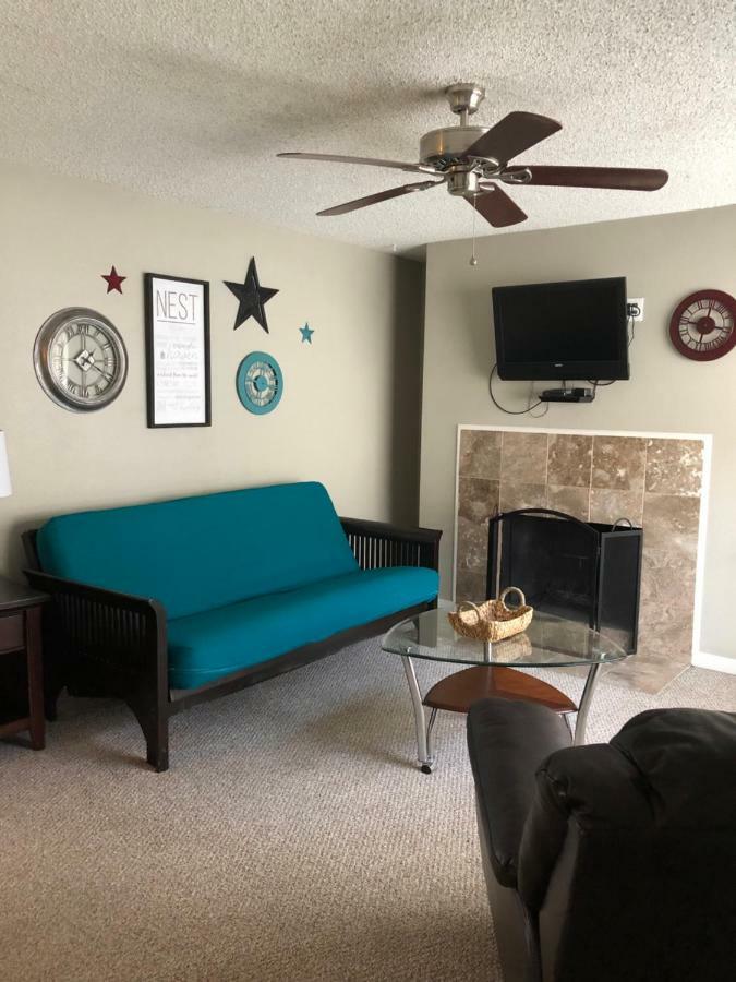 Anchorage Uptown Suites المظهر الخارجي الصورة