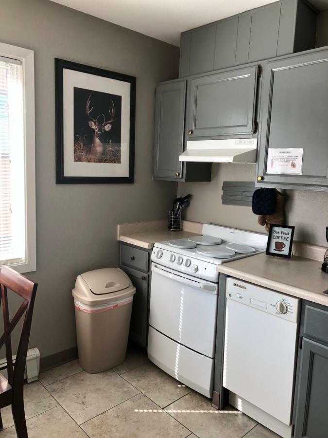 Anchorage Uptown Suites المظهر الخارجي الصورة
