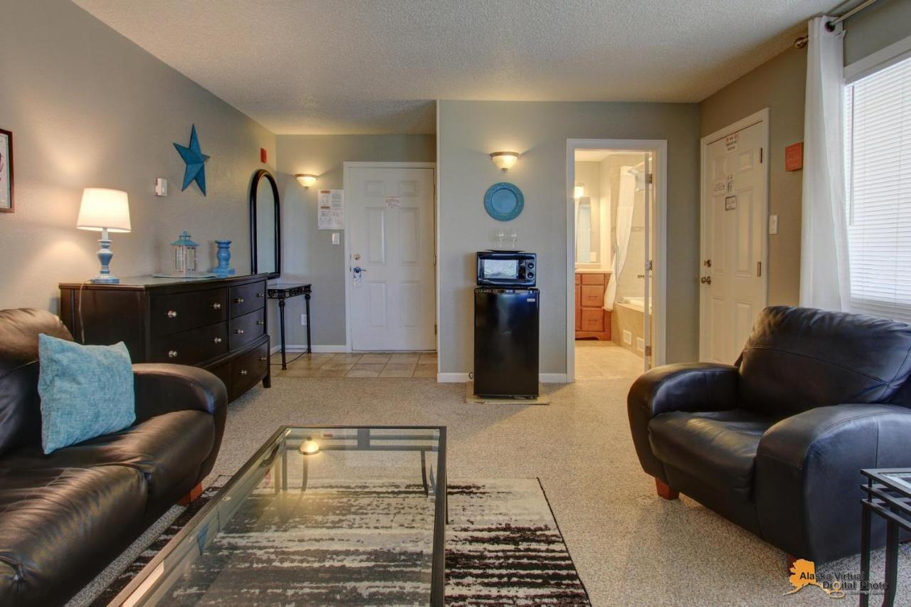 Anchorage Uptown Suites المظهر الخارجي الصورة